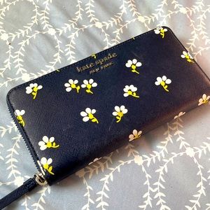 Authentic kate spade wallet